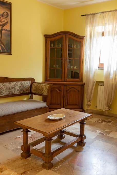 Caldora Apartment LʼAquila Екстериор снимка